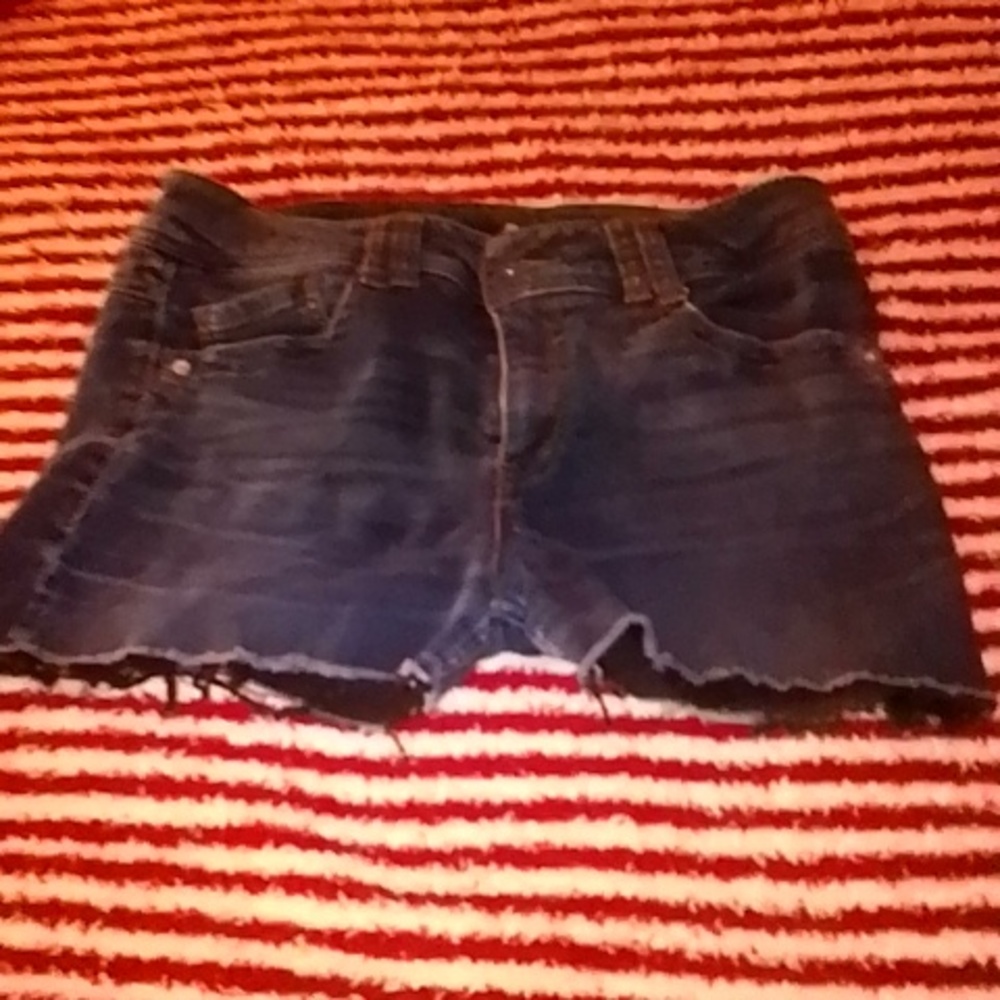 Ladies denim shorts